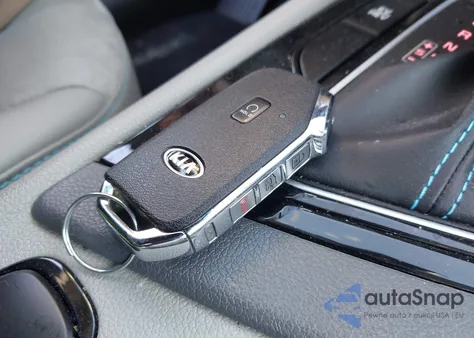 2021 Kia Niro Plug-In Hybrid Ex z USA, uszkodzony, nr VIN KNDCD3LD0M5484875